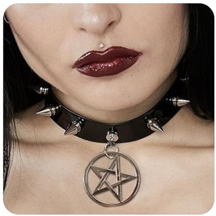 Leder Choker Damen Pentagramm Anhänger Choker Einstellbar PU Leder Halskette Set Metall Ring Halsband Schwarz Punk Rock Gothic Halsband Kragen mit Kreis Herz für Frauen Zubehör