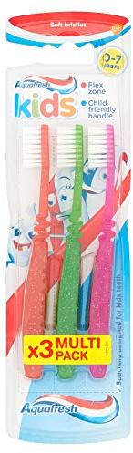 Aquafresh Kids 0-7 Years Soft Bristles Toothbrush, Pack of 3
