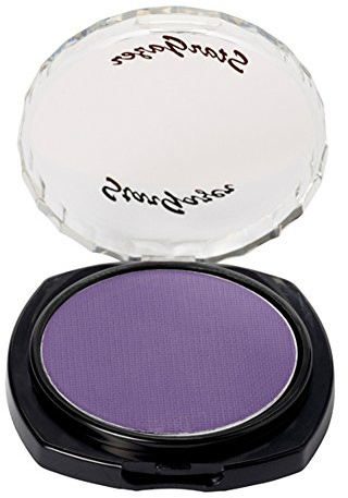 Lilac eye shadow. Maximum colour pressed powder eye shadow.