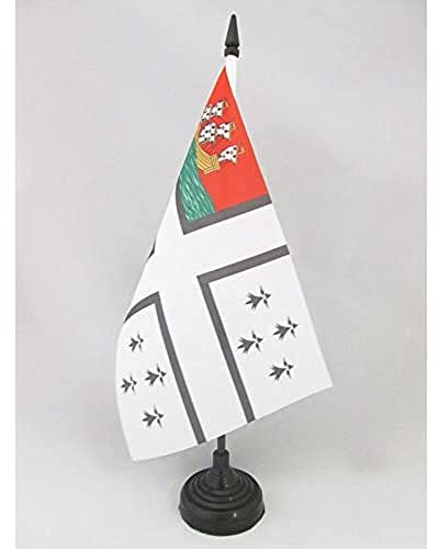 AZ FLAG Drapeau de Table Ville de Nantes 21x14 cm Socle Plastique | Usage intérieur Drapeau de bureau nantais finition cousue et bords renforcés avec mât en plastique et socle en plastique