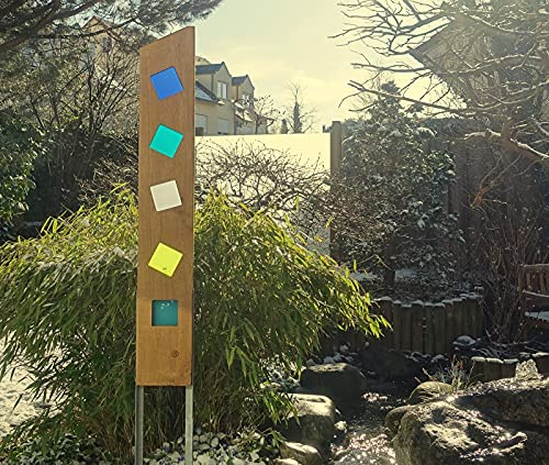 Gartenskulptur aus Holz und Glas. Gartendekoration als Unikate handgefertigt und wetterfest