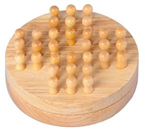 Engelhart – Rundes Solitärspiel aus Holz – Solitär aus hellem Gummibaumholz, matt lackiert