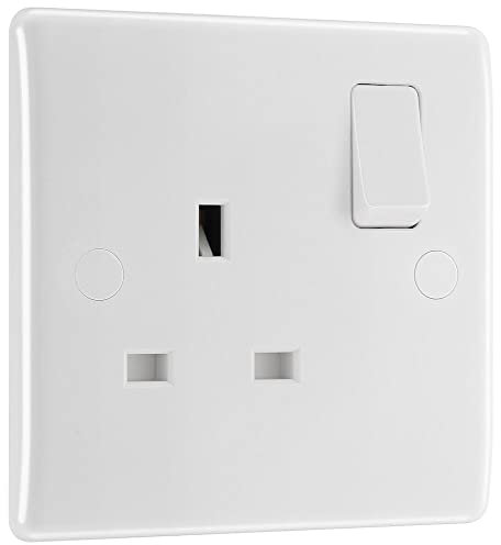 BG Electrical Single Switched Power Plug Wall Socket, Round Edge, Nexus 800 Series, White Moulded, 13A, 821