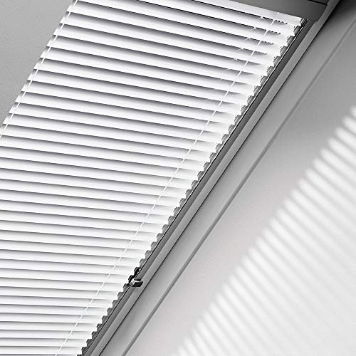 Orignal VELUX Jalousie / Jalousette PAL SK06 7057S / Bedienart : Manuell / Farbe : Uni Silber / Fenstergröße : SK06 / Fenstertypen : GGU, GGL, GPU, GPL, GTU, GTL, GXU, GXL _20998