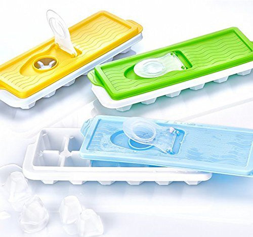 1 X ICE CUBE TRAY WITH LID AND EASY TO POUR SECTION SO NO MORE SPILLING