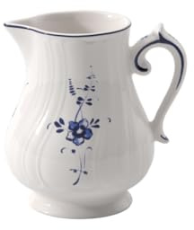 Villeroy & Boch Vieux Luxembourg Milchkännchen, 300 ml, Premium Porzellan, Weiß/Blau, 1023410760, Mehrfarbig