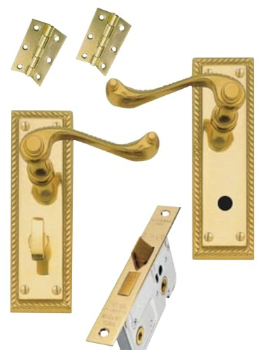 DISCOUNT HARDWARE UK Interior Door Handle Set - Georgian Polished Brass Plate, External Door Handles & Internal Door Lever Lock, Bathroom Door Handles with Lock, Secure & Elegant (Bathroom Pack)