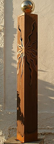 Gartendekoshop24 – Gartendeko Rost Säule, 125 cm, mit Edelstahlkugel. Säule, Skulptur aus Edelrost, mit Muster und Kugel als Dekoration für den Garten. Handgemachte Rost Säule, Outdoor.