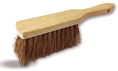 Kibros Balayette Fibres Naturelles Coco Manche Court Bois Longueur 29 cm | Manche court bois, longueur 29 cm, fibres naturelles coco, écoresponsable, balayage poussière sols intérieur extérieur.