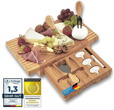 Dimono® XXL Käsebrett Deluxe mit 3 Käse-Messern; 8-teiliges Käse-Schneidebrett Set aus Bambus-Holz mit Käsebesteck zum Servieren, Genießen & Erleben