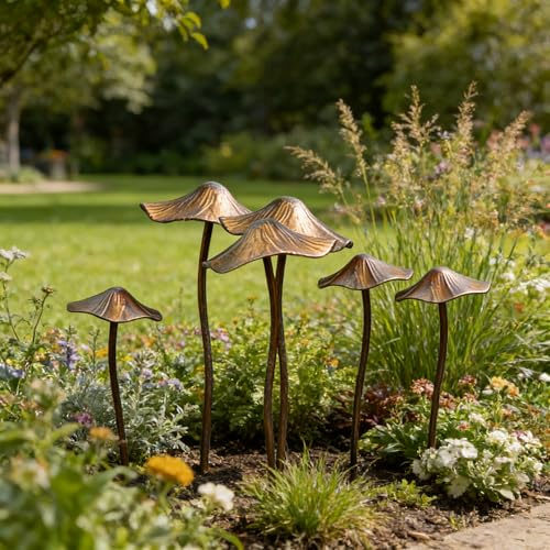JACKANNA Pilze Deko Gartendeko für Draußen Wetterfest Herbst Deko Outdoor Gartenstecker Rost Pilz, Gartendekoration Plugin Metall Wetterfest,Rasendekoration, Erdspieß für Blumenbeet (6 Stück)