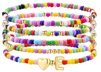 TINGN 5 Stück Bunte Perlen Armband Damen Mädchen Handgefertigt Perlen Armband mit Buchstaben Boho Herz Armbänder Stapelbare Armbänder Set Personalisierte Geschenke für Frauen Teenager Mädchen Schmuck