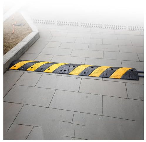 Ralentisseur en Caoutchouc, Rampe De Protection De Câble De 100 Cm De Long, Ralentisseur Routier avec Demi-Canal De Câble, Patin De Montée De Garage pour Allée en Béton Asphalté Et Gravier (100 X 30