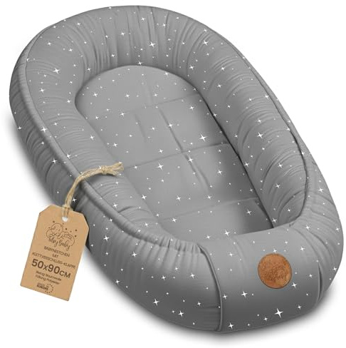 Nido suave y mullido para Bebé – calentito portátil y acogedor para Recién Nacido – arropador cómodo en Cuna Moisés Cochecito Habitación Viaje 90x50 cm Galaxia