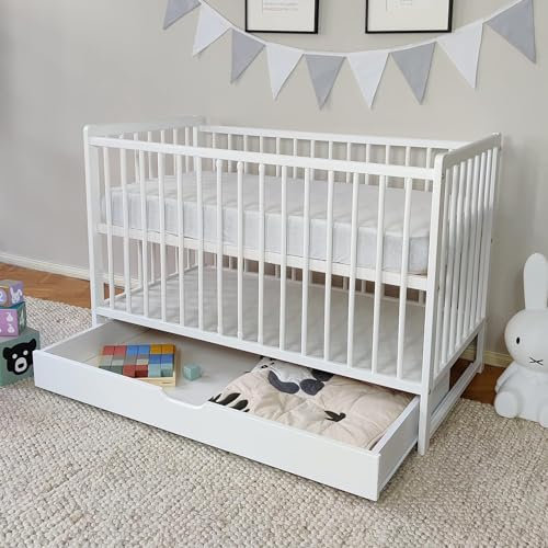 Kids Collective Babybett Kinderbett 60x120 cm Gitterbett Baby Bett Komplett-Set Beistellbett mitwachsend, Lattenrost höhenverstellbar mit abnehmbaren Sprossen, mit Schublade | Kiefer-Vollholz | weiß