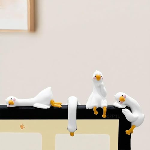 4Pcs 3D Craft Mini Goose Figurine, Lazy Ducks Desk Accessories, Funny Computer Decor, 3D Craft Sculpture, Tiny Cute Goose Statues for Office Desk, Car Dashboard, Indoor Festival Decor