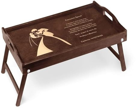 Maverton Tavolino Colazione a Letto Personalizzato a Laser | Tavolo Pieghevole, Colore Marrone Scuro, Vassoio Multifunzione, idee, regalo, per anniversario, matrimonio, Sposi