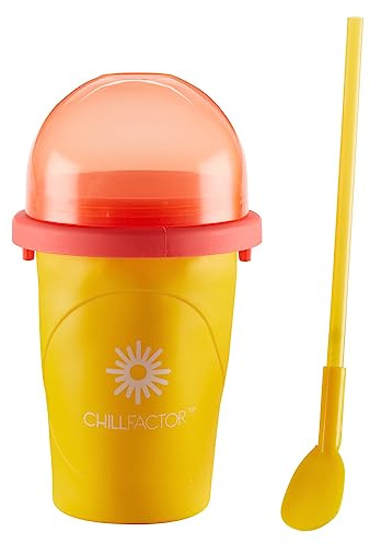 BANDAI – CHILLFACTOR CO07950 Color Amarillo - Juguete de Cocina - Máquina de Granizado con Vaso Reutilizable y Pajita Incluida, Juguete Familiar. Perfecto para Regalos.