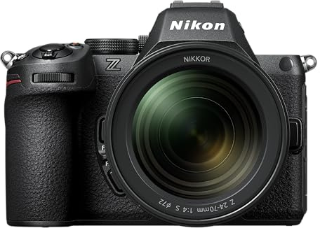 Nikon Z5II + Z 24-70 + Lexar SDXC 128GB, Fotocamera Mirrorless, CMOS FX da 24.5 MP, Pieno Formato, Mirino OLED Quad-VGA EVF, LCD 3.0 Touch, Wi-Fi, BT, Video 4K, Nero [Nital V.I.P.: 6 anni garanzia]