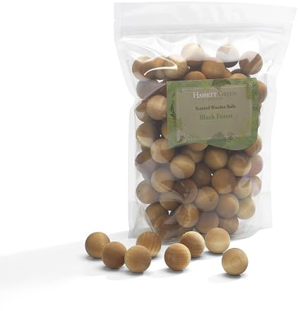 Hassett Green London - Black Forest - Scented Wooden Balls Pack of 100 - Alternative to Pot Pourri, Diffusers, Sachets and Drawer Liners