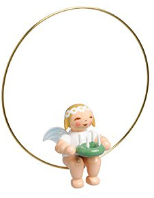 Wendt & Kühn Christbaumengel im Ring mit Kranz