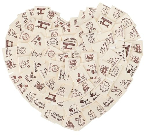 Cobee Handmade Label zum Annähen, 100 Stück 10 Muster Textiletiketten Handmade Stoffetiketten zum Annähen Beige with Love Tags Handmade Label Handmade Etiketten DIY Näharbeit Deko(Stil 2 Beige) | Handmade Stoffetiketten zum Annähen Beige with Love Tags Handmade Label Handmade Etiketten DIY Näharbeit Deko