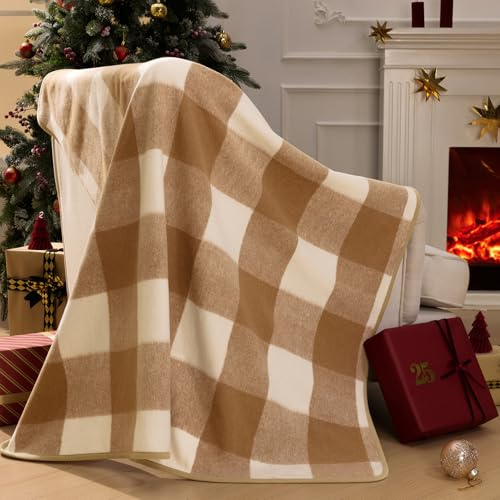 Phantoscope Christmas Throw Blanket, Premium Faux Wool Buffalo Check Blanket with Locking Edge Warp-Knitted Christmas Plaid Blanket Decorative Throw for Couch, Beige, 50×60 inches