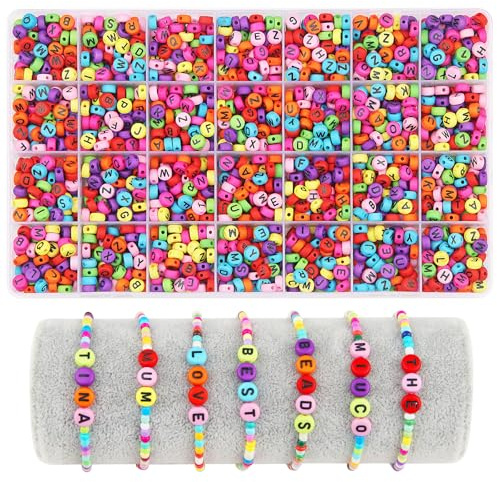 MiuCo 1850 Stück Buchstabenperlen für Armbänder, Bunte Perlen Set Buchstaben für Freundschaftsarmbänder Selber Machen, Rund Buchstaben Perlen zum Auffädeln mit 10M Gummiband für Schmuckherstellung