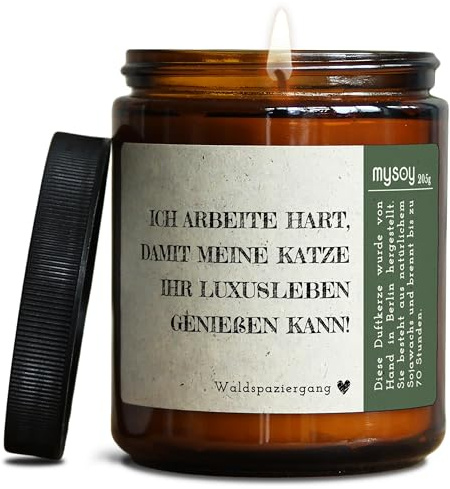 GLÜCKLICHT Duftkerze mit Spruch für Katzen Besitzer & Liebhaber | Handgemacht aus Sojawachs | In Geschenkbox | Originelles Geburtstagsgeschenk, Gastgeschenk Freunde Cat Mom BFF |Waldspaziergang