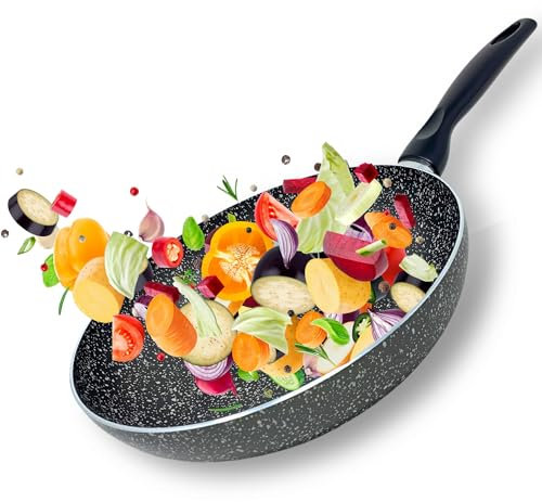 NAMAI - Padella Antiaderente 28 CM - Alluminio - Adatta In Lavastoviglie - Padella Wok Antiaderente - Padelle Per Pasta - Padelle Wok - Wok Grande - Made In Italy (WOK)