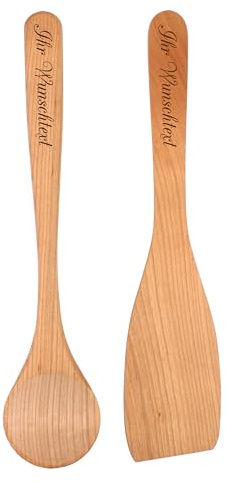 Dekolando Kochlöffel und Pfannenwender personalisiert mit Name - Holzlöffel zum Kochen - Kirschholz Küchenhelfer Holzkochlöffel Koch-Set graviert Landhaus