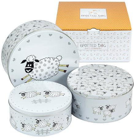 SPOTTED DOG GIFT COMPANY Set di 3 Scatole di Latta, Contenitori Impilabili per Biscotti in Metallo, Barattoli di Latta Rotondi Ermetici per Conservare Torte e Alimenti, Piccoli Medi Grandi - Pecore