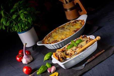 adrium Quadro composito in alluminio, 50 x 30 cm: pasta, casseruola di carne macinata con formaggio (138448142)