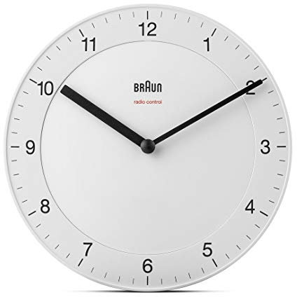 Braun Funkwanduhr/Design-Objekt/Design-Klassiker/präzises Funkuhrwerk/einfach abzulesendes Zifferblatt/Mattes Gehäuse/Durchmesser 20 cm/Farbe: Weiss/Modell BC06W-DCF