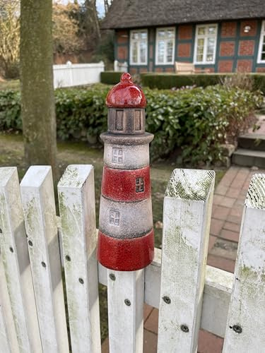windschief-living Zauberhafter Landhaus Zaunhocker, Zaunstecker Leuchtturm rot, Zaunfigur, Keramik