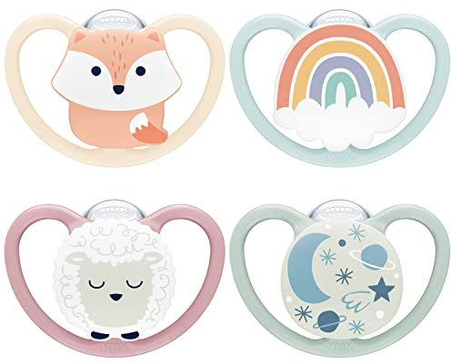 NUK Space Day & Night Babyschnuller | 0-6 Monate | Im Dunkeln leuchtende Schnuller mit zusätzlichen Öffnungen für sensible Haut | BPA-freies Silikon | Fuchs & Schaf | 4 Stück