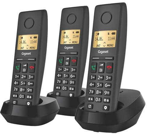 Gigaset Pure 220 Trio - 3 Schnurlose DECT-Telefone - mit Call-Block-Taste und Freisprechfunktion - Hörgerätekompatibel - Adressbuch, anthrazit schwarz [Kompatibel in DE, IT, FR, NL, BE, Che, AUT]
