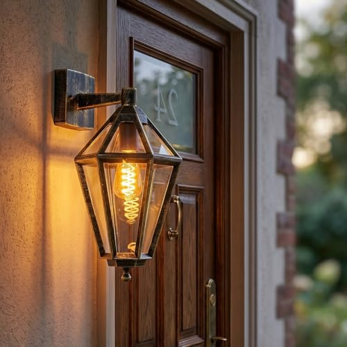Außenwandleuchte Falfosa, Außenwandlampe aus Metall/Glas in Schwarz/Goldfarben/Klar, Leuchte im Vintage/Antik/Landhaus-Design, 1 x E27, ohne Leuchtmittel, IP44