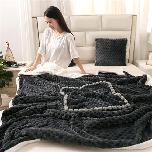Hixingo Reisedecke und Kissen 2 in 1 Set - Multifunktionale Plüsch-Decke Mit Verwandlungskissen für Flugzeug, Urlaub, Camping (40 * 40cm, Dunkelgrau)
