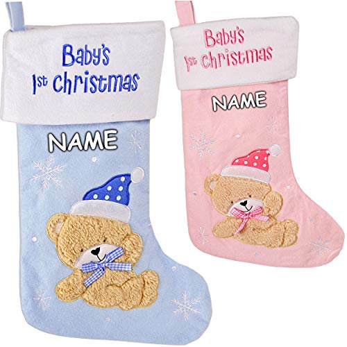 alles-meine.de GmbH 3D Effekt XL - Weihnachtssocke & Weihnachtsstrumpf - inkl. Name - Teddybär - Babys erstes Weihnachten - Mädchen & Jungen - 45 cm - Jungen Baby/Geburt - 1 ..