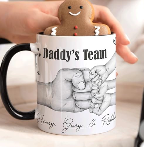 The Whistling Wren Personalised FIST Bump Daddy Mug, Dad Gift for Him, 11 oz Ceramic Coffee Mug, Black, Modern, Novelty/Theme, Father's Day, Birthday, Christmas