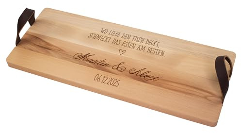 Herz & Heim® Servierbrett personalisiert mit Gravur – Holzbrett aus Buchenholz mit Ledergriffen – Geschenkidee Schneidebrett (Herz)