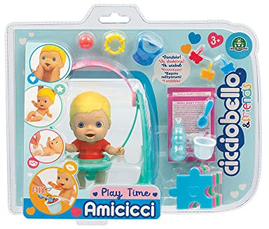 Cicciobello Amicicci, Balancín con muñeco bebé blandito y elástico, con accesorios un columpio, un móvil y un puzle, y para jugar a las comiditas, +3, Envío de modelo aleatorio, Famosa (CC000100)