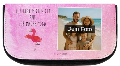 Mr. & Mrs. Panda Personalisierte Foto Kosmetiktasche Flamingo Yoga - Geschenk, Namaste, Mit, Necessaire, Yogi, Kulturbeutel, Schminktasche, Meditieren, Bunt Bild