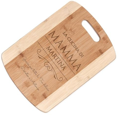 Maverton Tagliere in bambù, incisione personalizzata, eco-friendly | Battilardo rettangolare con il manico, dimensioni 35cm x 25cm, pensiero speciale per donna, cucina di mamma