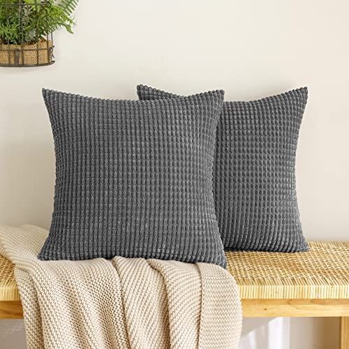 EMEMA Kordsamt Kissenbezug Granulat Dekorative Sofakissen Dekokissen Kissenbezüge Couchkissen Kissenhülle Weich Kissen Bezug Zierkissen für Sofa Couch Wohnzimmer 2er Set 45x45 cm Dunkelgrau