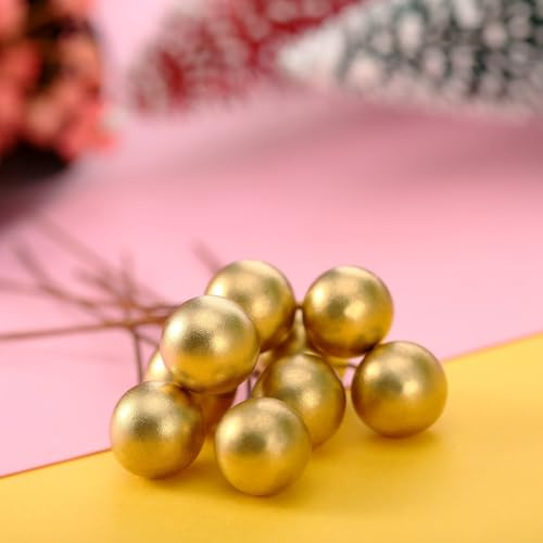 JinweiS 100 bacche di agrifoglio artificiali, 100 mini bacche finte da 10 mm, utilizzate per decorazioni per albero di Natale, ghirlande, artigianato fai da te (oro)