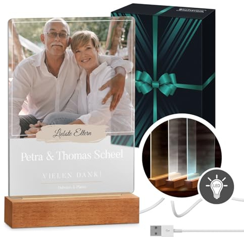 Maverton beleuchteter LED-Fotoaufsteller mit Echtholzsockel - personalisiertes LED-Acrylglas mit eigenem Foto für Paare - Glasbild zur Hochzeit zum Valentinstag - Größe: 15x24x4,5cm - Eltern