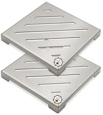 Topfuntersetzer Metall Edelstahl 2er Set - Für Küche, Töpfe & Pfannen als hitzebeständiges Abkühlgitter mit Füßen - Untersetzer mit Gitter - Topfunterlage in modernem Design feuerfest (Streifen)
