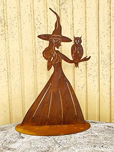 Hexe mit Eule auf dem Arm auf Platte 90x54cm Edelrost Gartendeko Wetterfest Rost Metall Rostfigur Halloween von Steinfigurenwelt